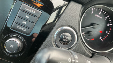 Nissan Qashqai 1.3 DiG-T Tekna 5dr Petrol Hatchback